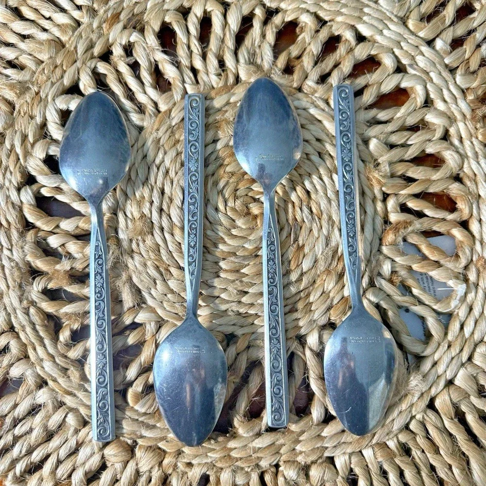 Stanley Rogers Evening Lace Oval‎ Soup Spoons Lot of 4 Stainless 7.5